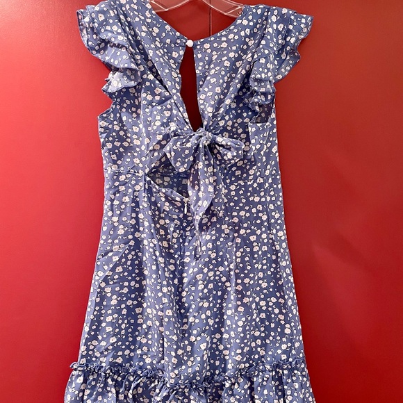 Blue Shein Floral Ruffle Dress - Picture 4 of 10
